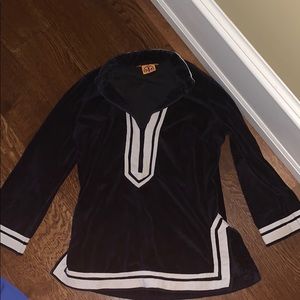 nice tory burch velvet tunic top
